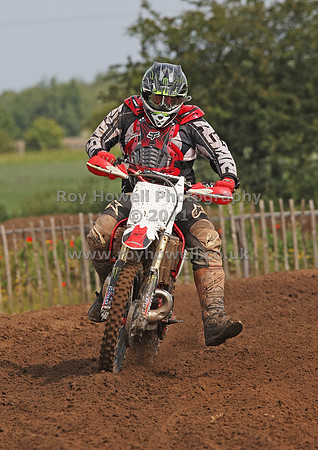2P6A6385 TG jr