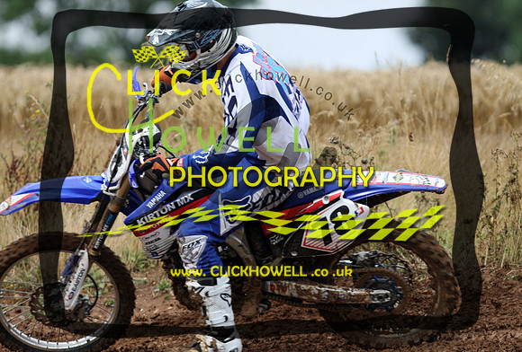 2P6A8977_cr