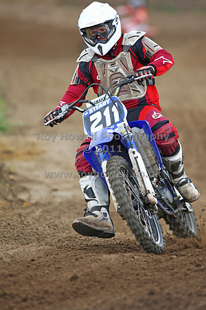 Raw02120 #911 Louis Steady