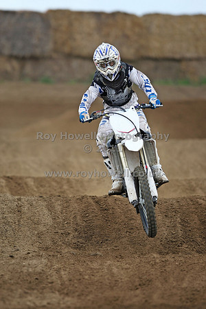 Raw02136