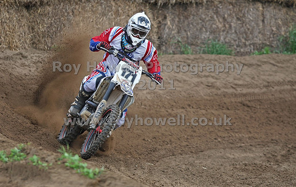 Raw02100 #171 Simon Bland