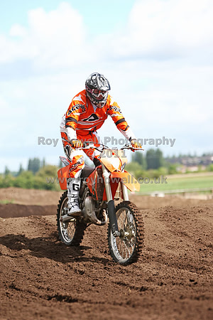 Raw00486