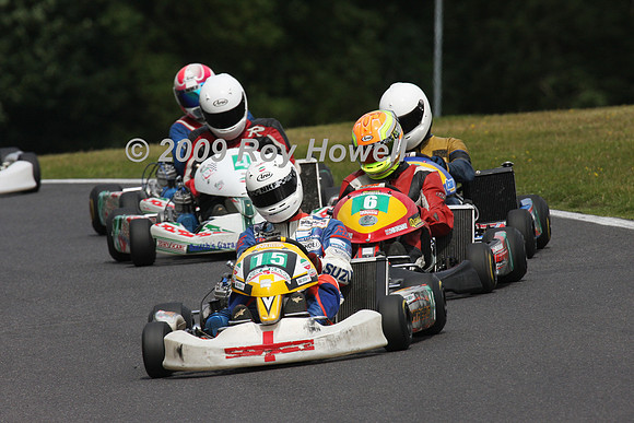 IMG_1710 F125 ICC  start of 1st lap into Charlie's