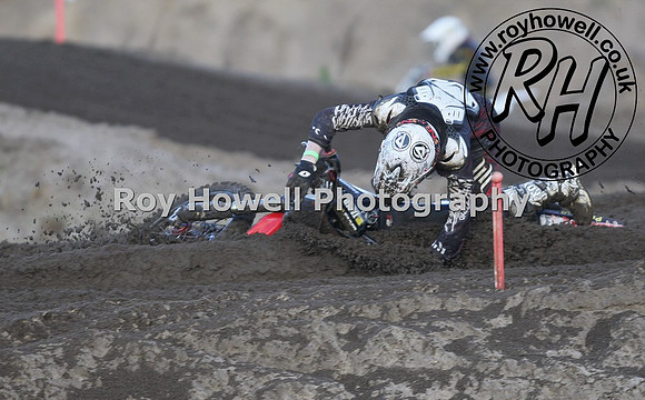 2P6A8531 Fall off corner