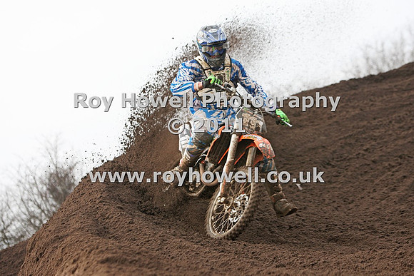 2P6A2685 #111 blue kit