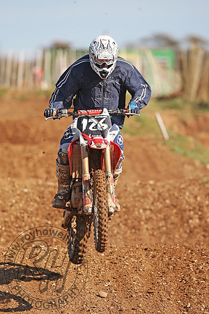 2P6A4294 #126 Loopy