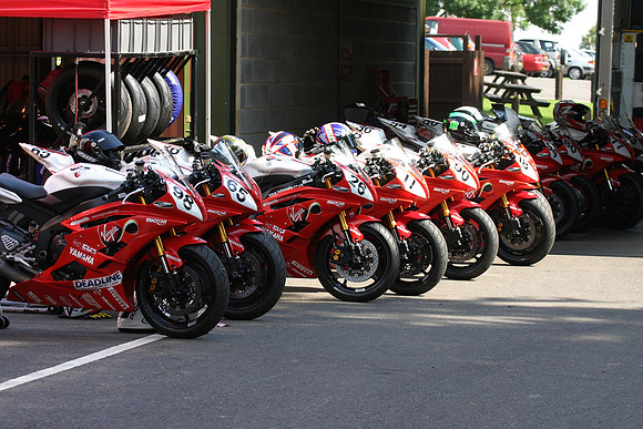 IMG_9459 Yamaha pit area2