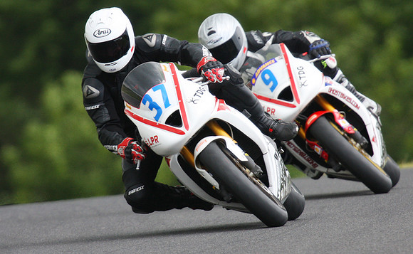Mark Cringle #37 - Reece Rothwell #9 - Triumph Triple Challenge. Sat 28 June