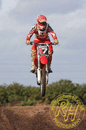 2P6A7754 #7 Barker